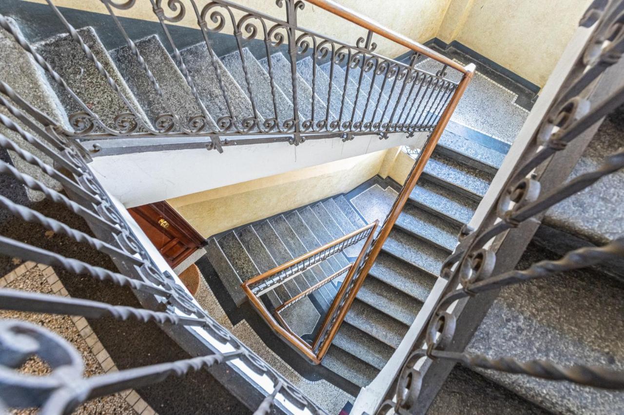 Casa Richelmy - Elegante Casa Nel Cuore Di Torino Exteriör bild